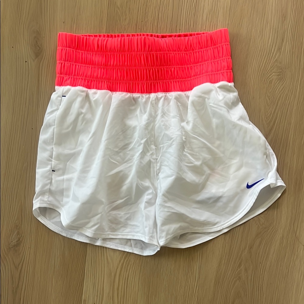 NWT Nike training shorts